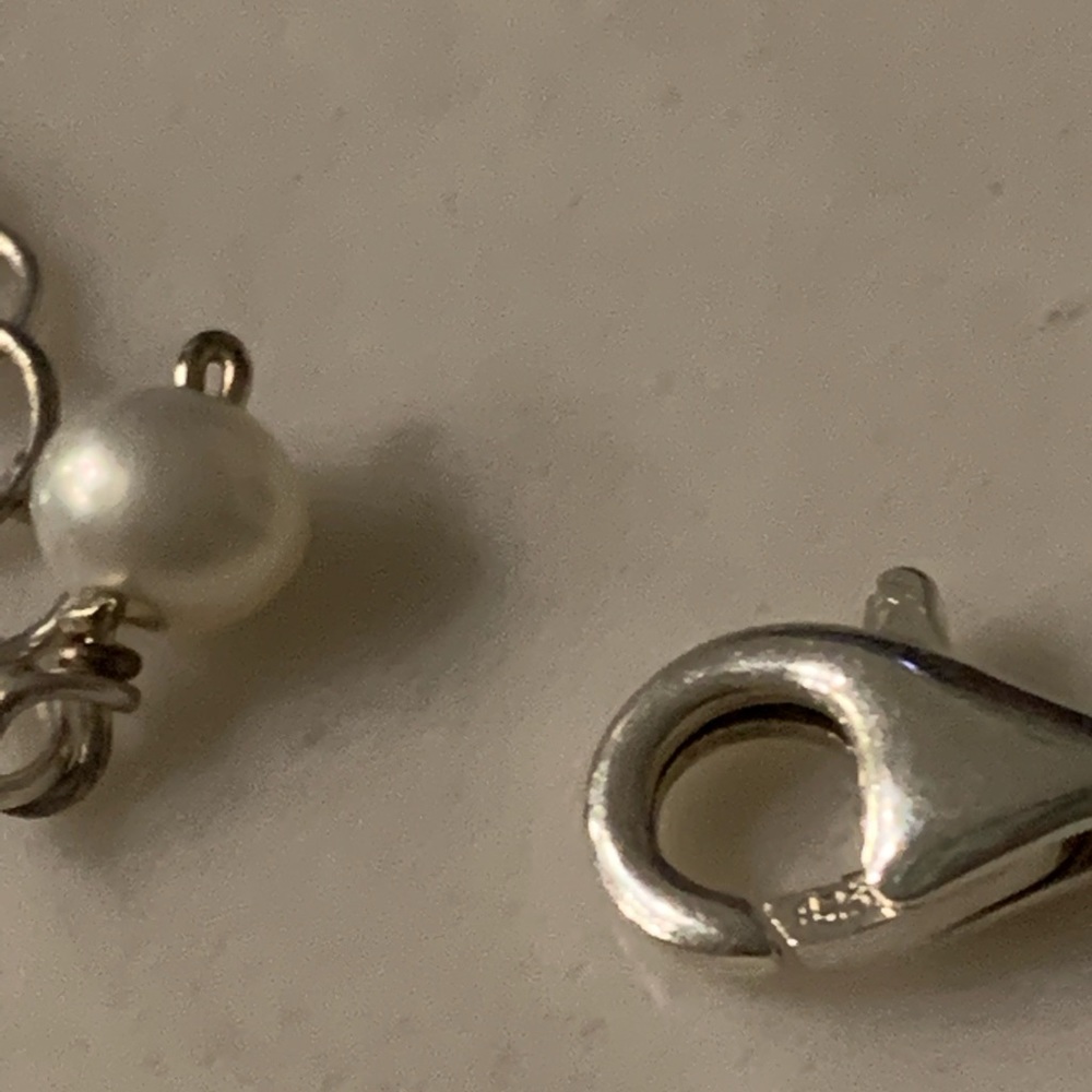 Authentic Pearl bracelet - Picture 2 of 2